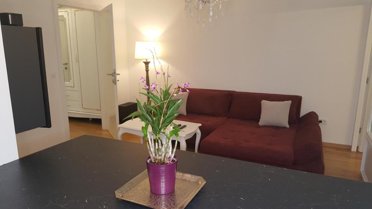 E&E Apartments 4* Arena Stozice Ljubljana Buitenkant foto